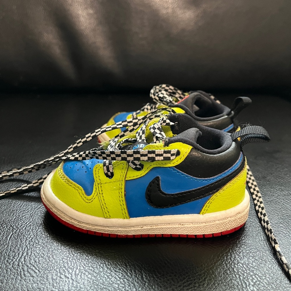 Air Jordan 1 Low SE ‘Multi-Color’ - Toddler Size 4C